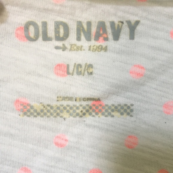 Pink polka dot Old Navy V-neck T-shirt - Picture 3 of 5